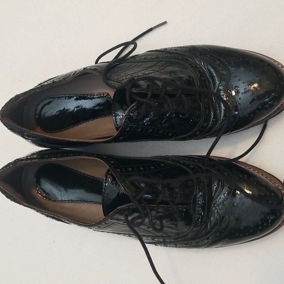 Earthies Classic Black Oxford Women's Shoes - Picture 7 of 8